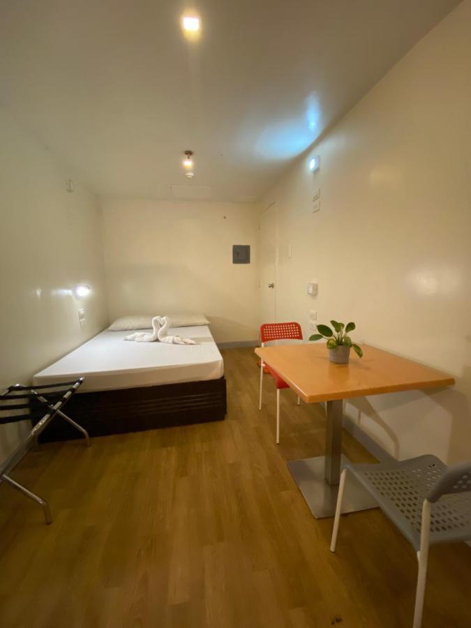 Burgos Hub Hostel Пасай Екстериор снимка